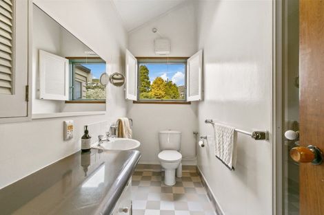 Photo of property in 275 Karori Road, Karori, Wellington, 6012