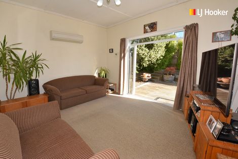 Photo of property in 24 Mount Street, Wakari, Dunedin, 9010