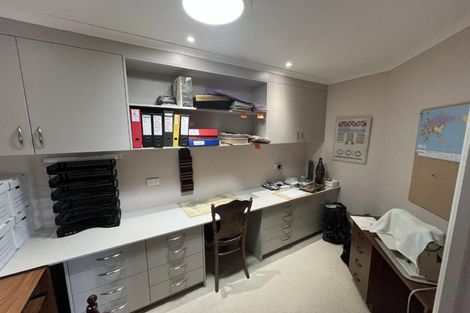 Photo of property in 2 Manukaka Heights, Hurdon, New Plymouth, 4310