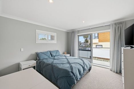 Photo of property in 16 Oceanbeach Road, Mount Maunganui, 3116