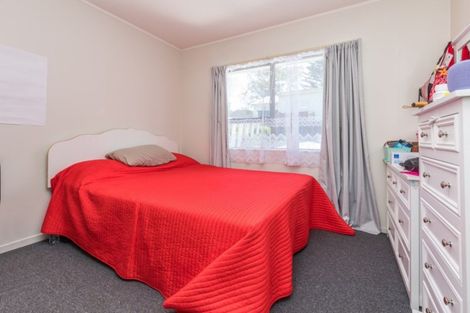 Photo of property in 2/31 Bowater Place, Manurewa, Auckland, 2102