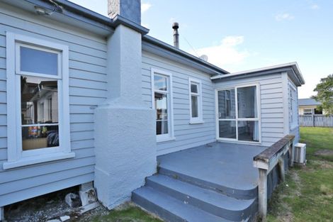 Photo of property in 11 Grange Street, Winton, 9720