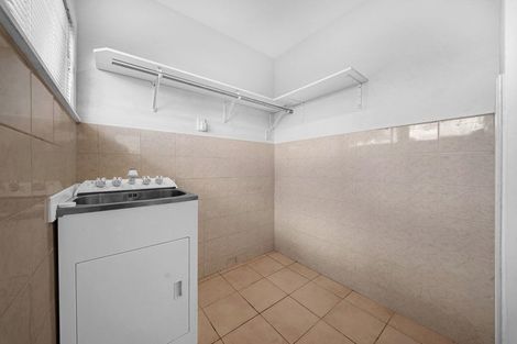 Photo of property in 1/261 Don Buck Road, Massey, Auckland, 0614