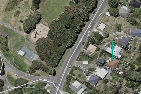 Photo of property in 108 Wellington Road, Paekakariki, 5034