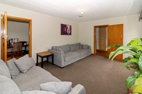 Photo of property in 73 Bayly Road, Blagdon, New Plymouth, 4310