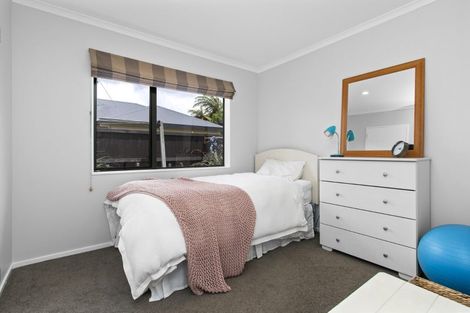 Photo of property in 5 Guildford Place, Rototuna North, Hamilton, 3210