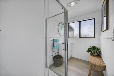 Photo of property in 9 Pohutukawa Drive, Opunake, 4616