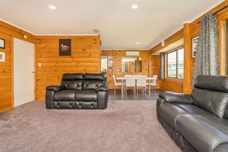 Photo of property in 14a Thackeray Street, Trentham, Upper Hutt, 5018