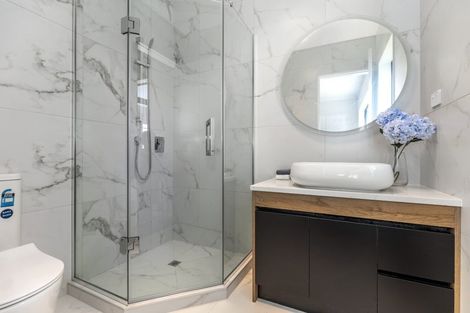 Photo of property in 2a Hughs Way, Flat Bush, Auckland, 2019