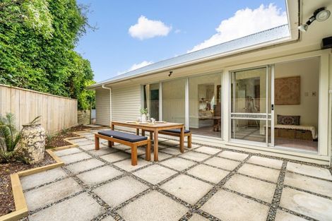 Photo of property in 20a Raroa Place, Pukerua Bay, 5026