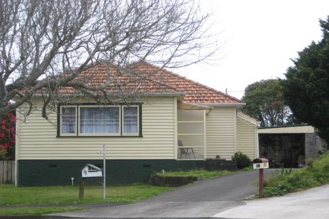 Photo of property in 9 Tor Street, Westown, New Plymouth, 4310