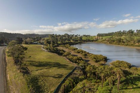 Photo of property in 35 Elliot Street, Riverhead, 0820