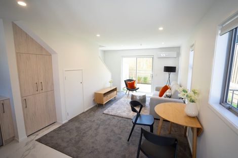 Photo of property in 14/21 Titoki Street, Te Atatu Peninsula, Auckland, 0610