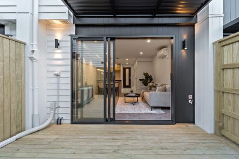 Photo of property in 1/23 Tudor Road, Henderson, Auckland, 0610