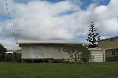 Photo of property in 13 Hall Road, Pataua North, Parua Bay, 0175