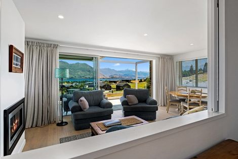 Photo of property in 11 Barclay Place, Wanaka, 9305