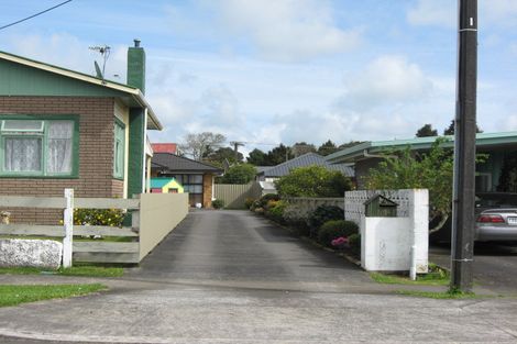 Photo of property in 10a Maire Street, Inglewood, 4330