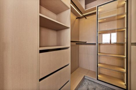 Photo of property in 202 Clovelly Road, Bucklands Beach, Auckland, 2012