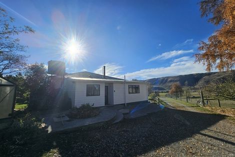 Photo of property in 4 Cemetery Road, Albury, 7984