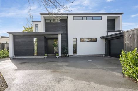 Photo of property in 15b Garden Road, Merivale, Christchurch, 8014