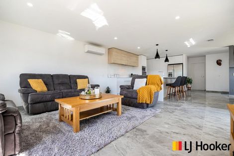 Photo of property in 48 Hillpark Drive, Pokeno, 2402