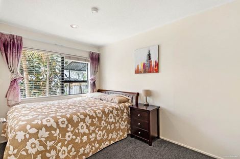 Photo of property in 3/20a Lavery Place, Sunnynook, Auckland, 0632