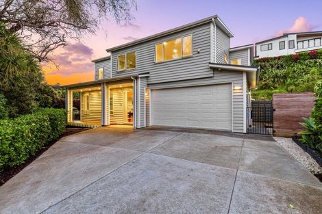 Photo of property in 9 Carex Way, Long Bay, Auckland, 0630