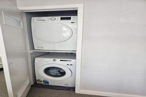 Photo of property in Unit 108,l1, 108/14 Laings Road, Hutt Central, Lower Hutt, 5010