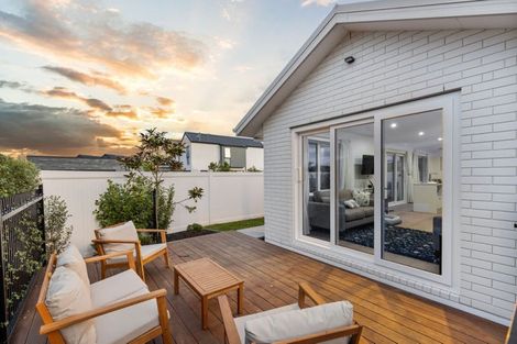 Photo of property in 7 Eminence Drive, Northwood, Christchurch, 8051