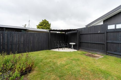 Photo of property in 2 Millar Place, Nawton, Hamilton, 3200