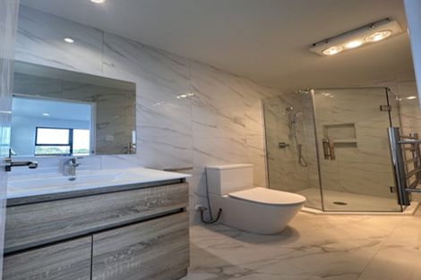 Photo of property in 1/2a Cambridge Road, Manurewa, Auckland, 2102