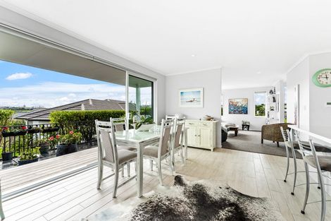 Photo of property in 16 Discovery Drive, Gulf Harbour, Whangaparaoa, 0930