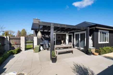 Photo of property in 5 Raven Grove, Havelock North, 4130