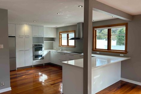 Photo of property in 1/15 Killarney Avenue, Torbay, Auckland, 0630