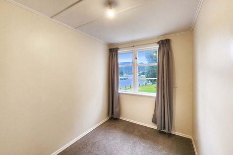 Photo of property in 270 Waddington Drive, Naenae, Lower Hutt, 5011