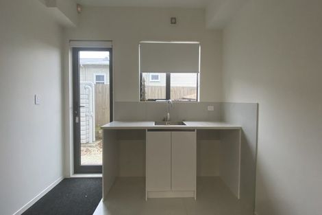 Photo of property in 64b Landscape Road, Papatoetoe, Auckland, 2025