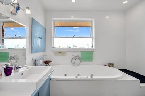 Photo of property in 38 Weaver Street, Oamaru North, Oamaru, 9400