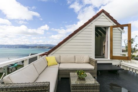 Photo of property in 4 Inverell Way, Seatoun, Wellington, 6022