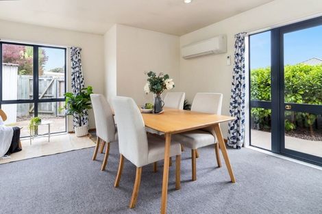 Photo of property in 1/27 Cardigan Bay Place, Addington, Christchurch, 8024