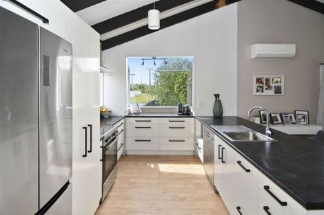 Photo of property in 25 Endeavour Avenue, Flagstaff, Hamilton, 3210