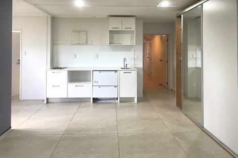 Photo of property in 86 Hadfield Street, Beach Haven, Auckland, 0626