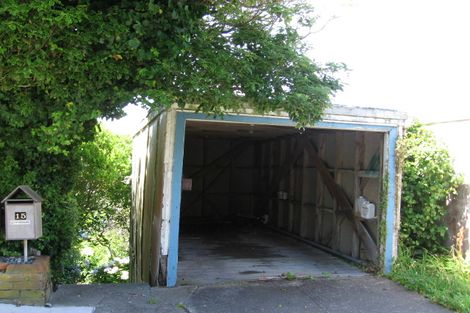 Photo of property in 15 Zetland Street, Highbury, Wellington, 6012