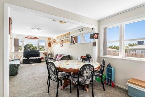 Photo of property in 19 Surrey Street, Manurewa, Auckland, 2102