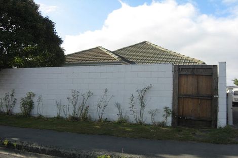 Photo of property in 35 Acacia Avenue, Upper Riccarton, Christchurch, 8041