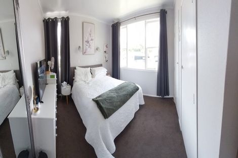 Photo of property in 25 Alastair Avenue, Owhata, Rotorua, 3010