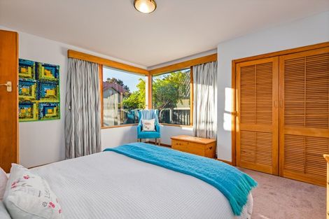 Photo of property in 15 Montgomery Terrace, Hokowhitu, Palmerston North, 4410