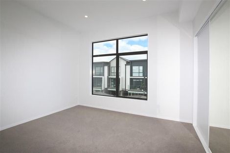 Photo of property in 7 Glenae Lane, Hobsonville, Auckland, 0618