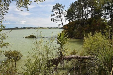 Photo of property in 530a Pahi Road, Pahi, Paparoa, 0571