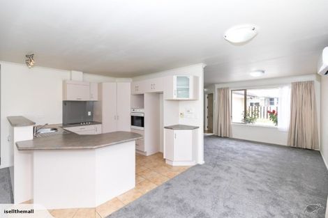 Photo of property in 53a Vardon Road, St Andrews, Hamilton, 3200