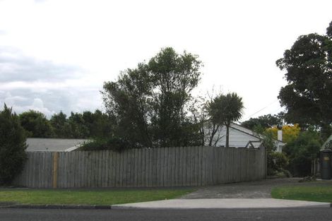 Photo of property in 1/162 Deep Creek Road, Torbay, Auckland, 0630